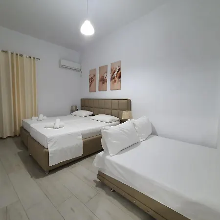 Отель Gusto Di Casa Саранда