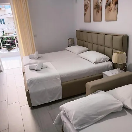 Отель Gusto Di Casa Саранда